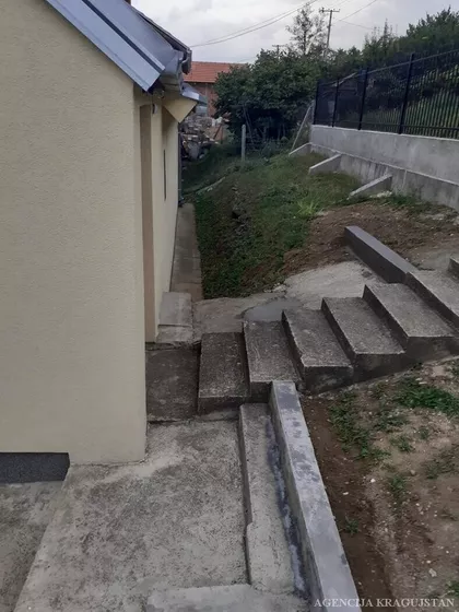 Bresnica | 4zida.rs