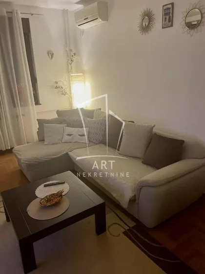 Kneginje Julije | 4zida.rs