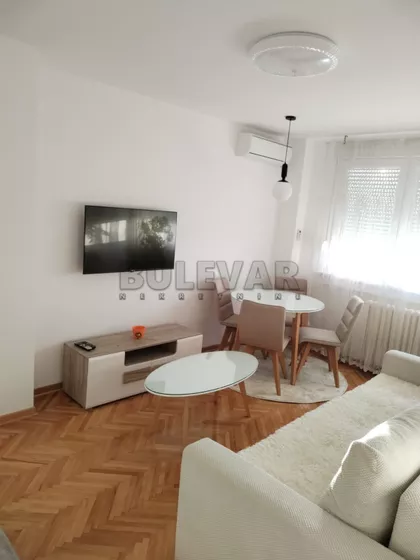 Strahinjića Bana | 4zida.rs
