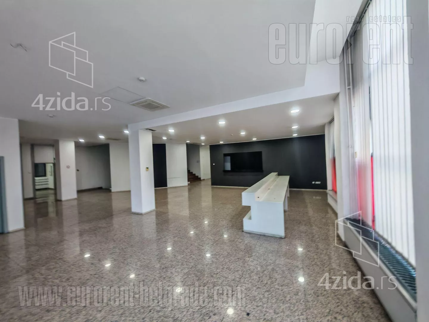 Poslovni prostor | 4zida