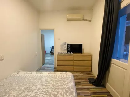 Trg Nikole Pašića | 4zida.rs