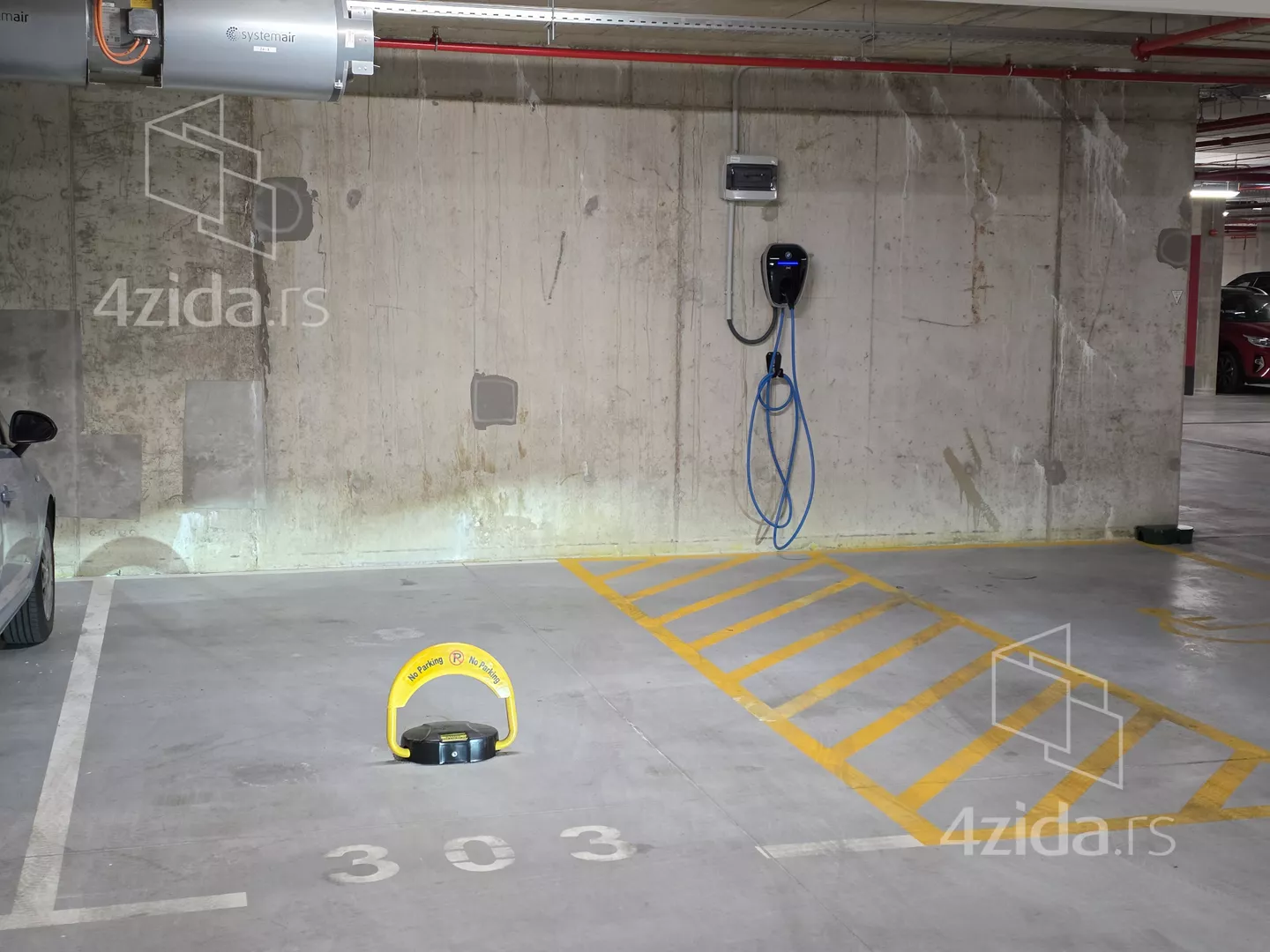 Parking | 4zida