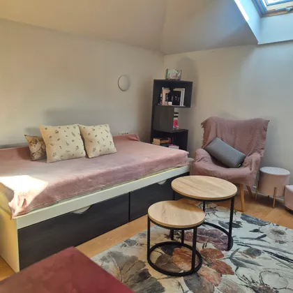 Kaće Dejanović | 4zida.rs