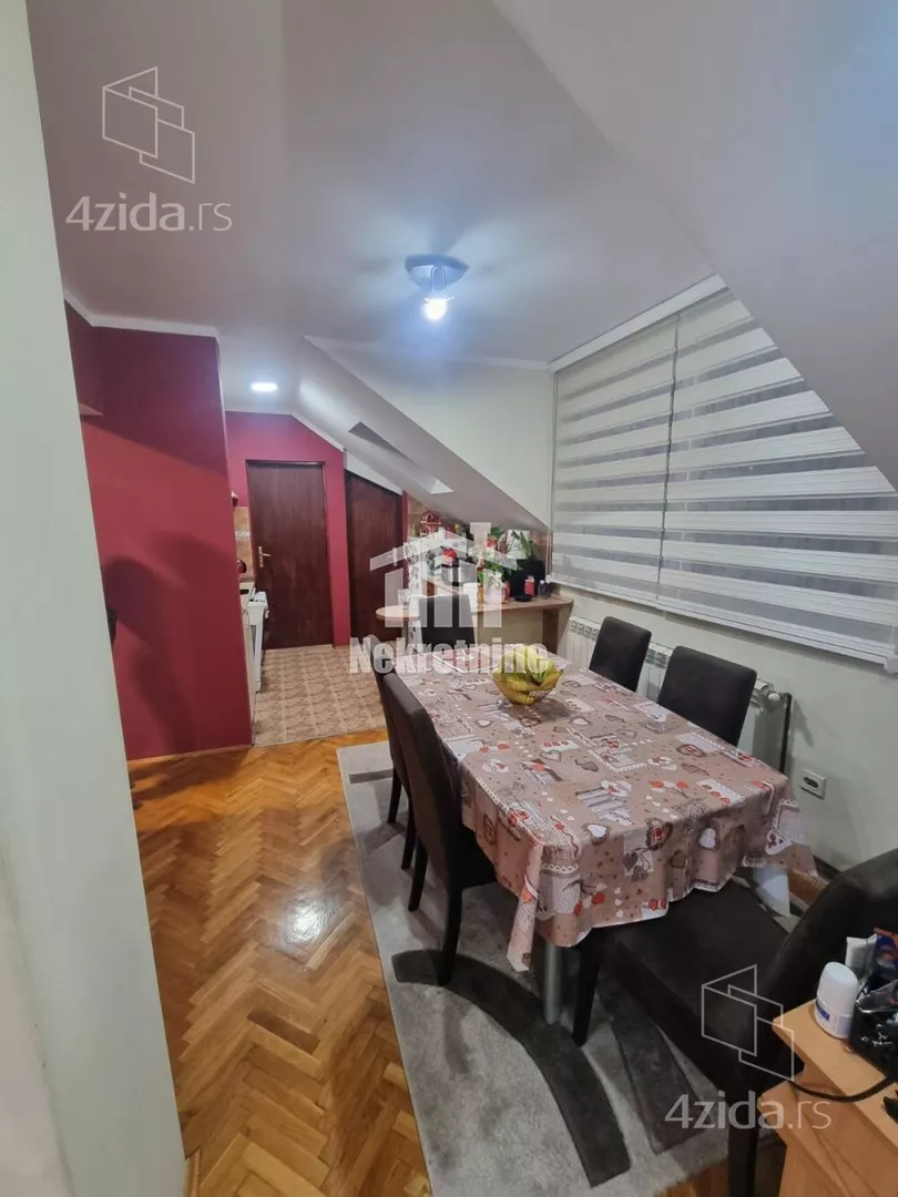 Petosoban stan | 4zida