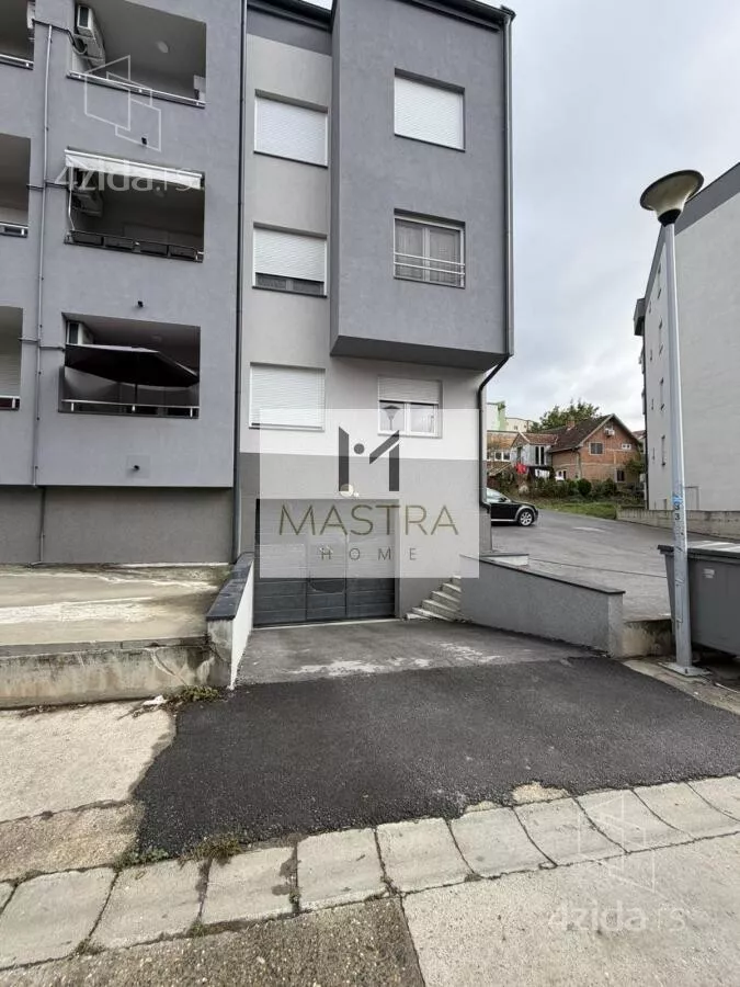Garaža/Parking | 4zida
