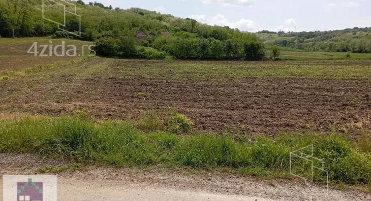 Plac | 4zida
