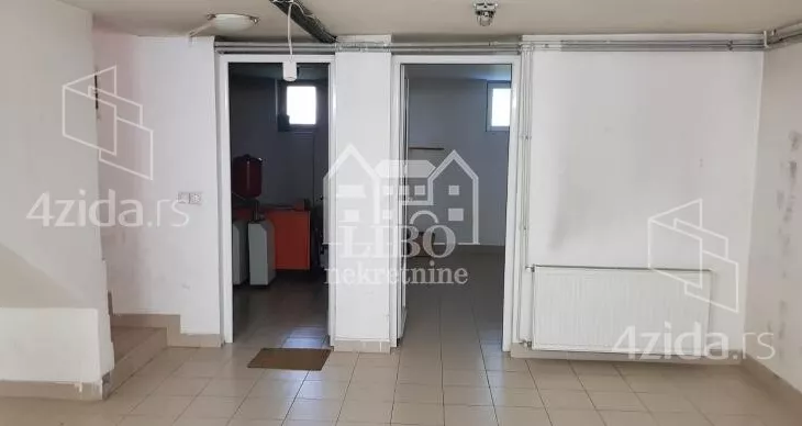 4-etažna kuća | 4zida