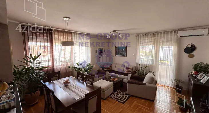 Troiposoban stan | 4zida