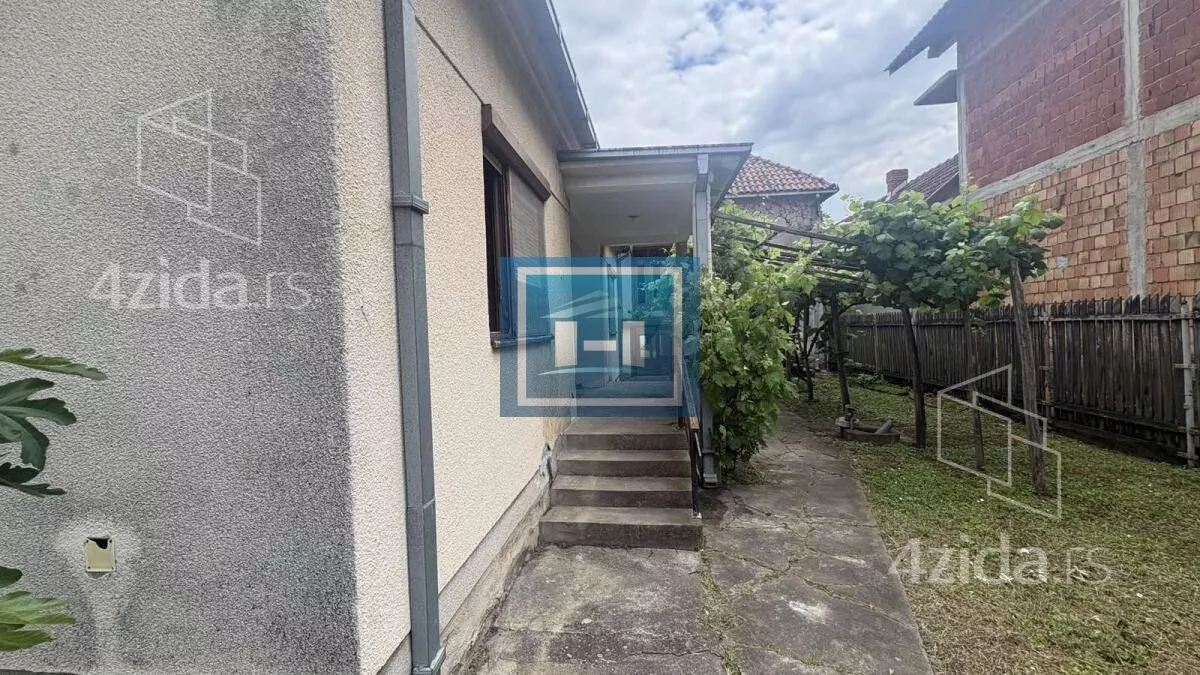 Kuća | 4zida