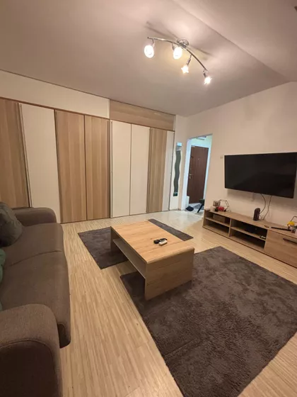 Vespučijeva 32 | 4zida.rs