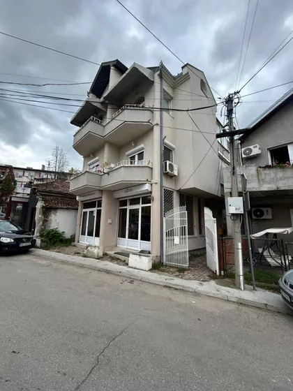 Skerlićeva | 4zida.rs