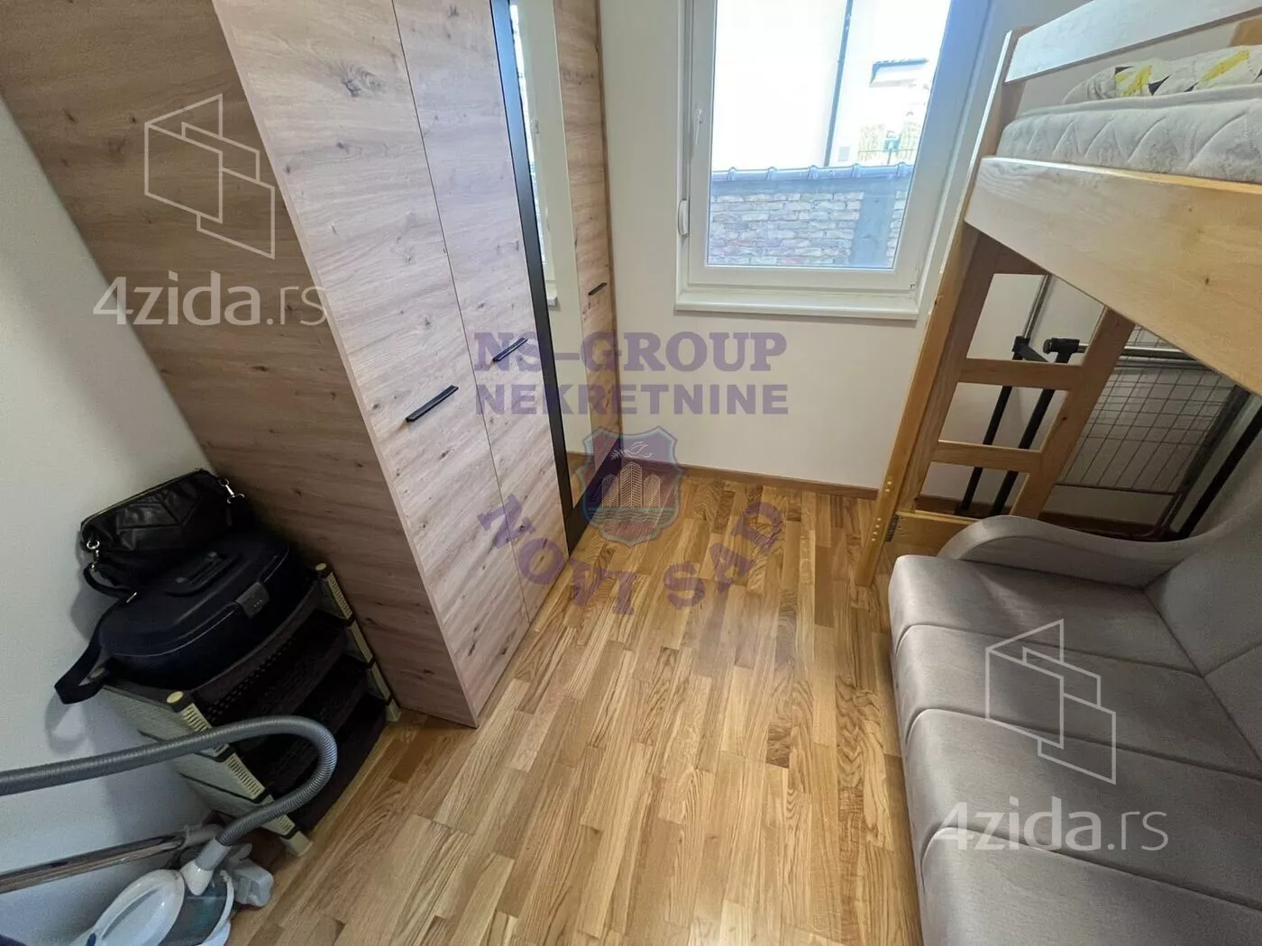 Jednoiposoban stan | 4zida