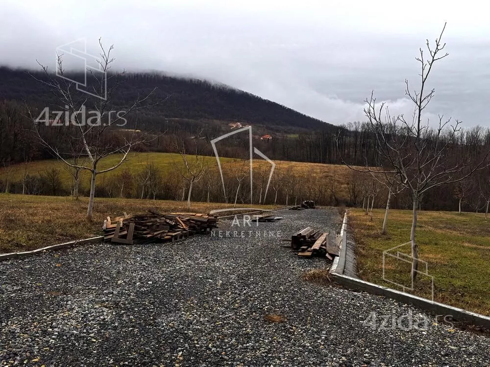 Građevinsko zemljište | 4zida