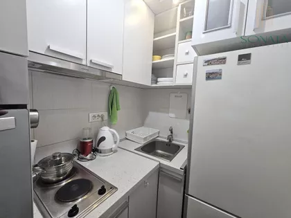 Crveni Krst Vračar | 4zida.rs