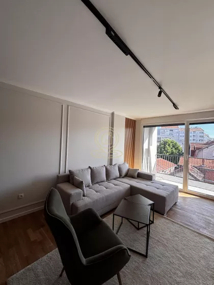 Filozofski Fakultet | 4zida.rs