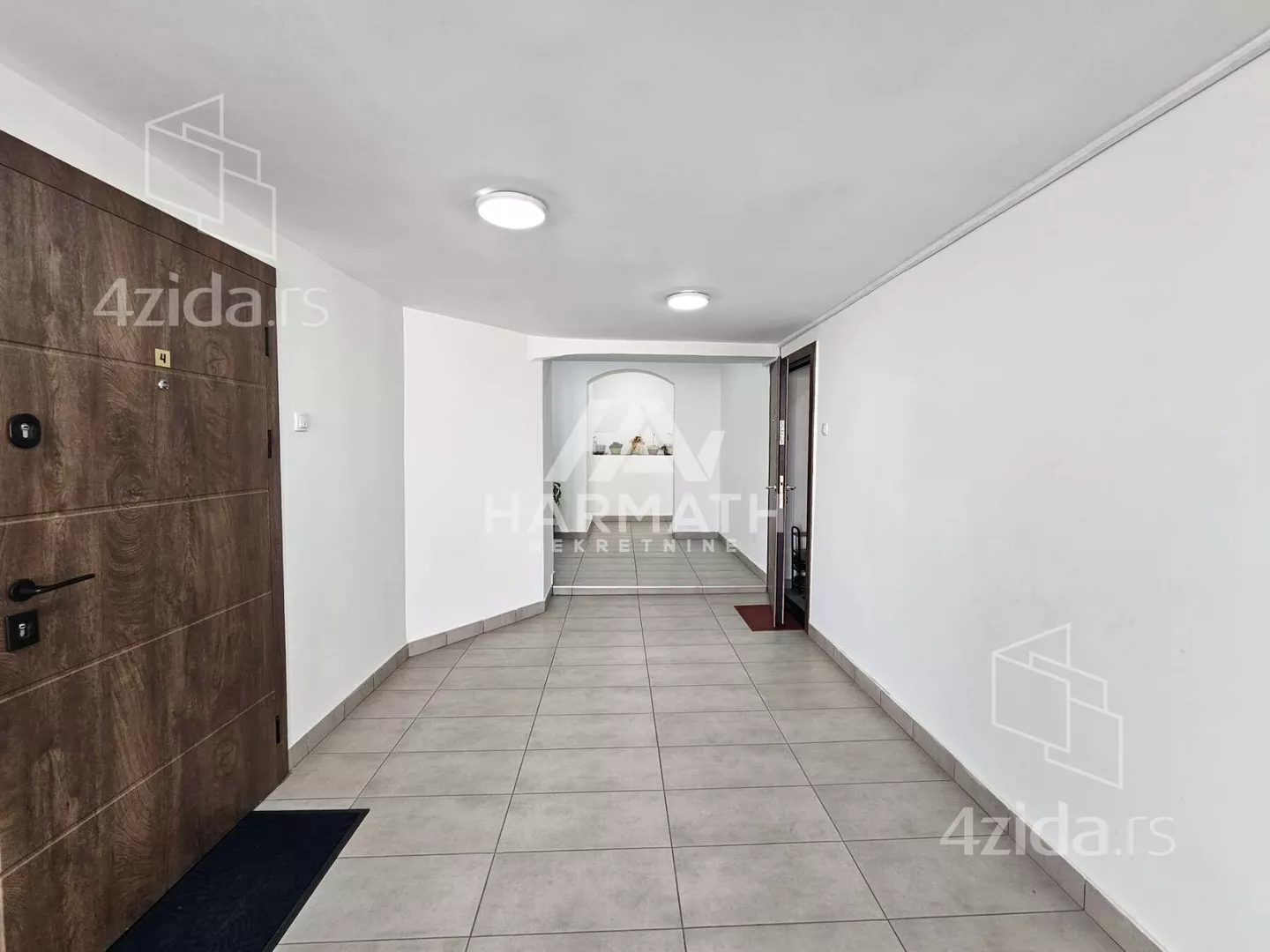Garsonjera | 4zida