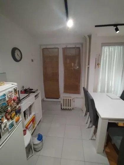 Obrenovićeva | 4zida.rs