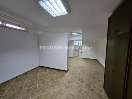 Nedeljka Gvozdenovića | 4zida.rs