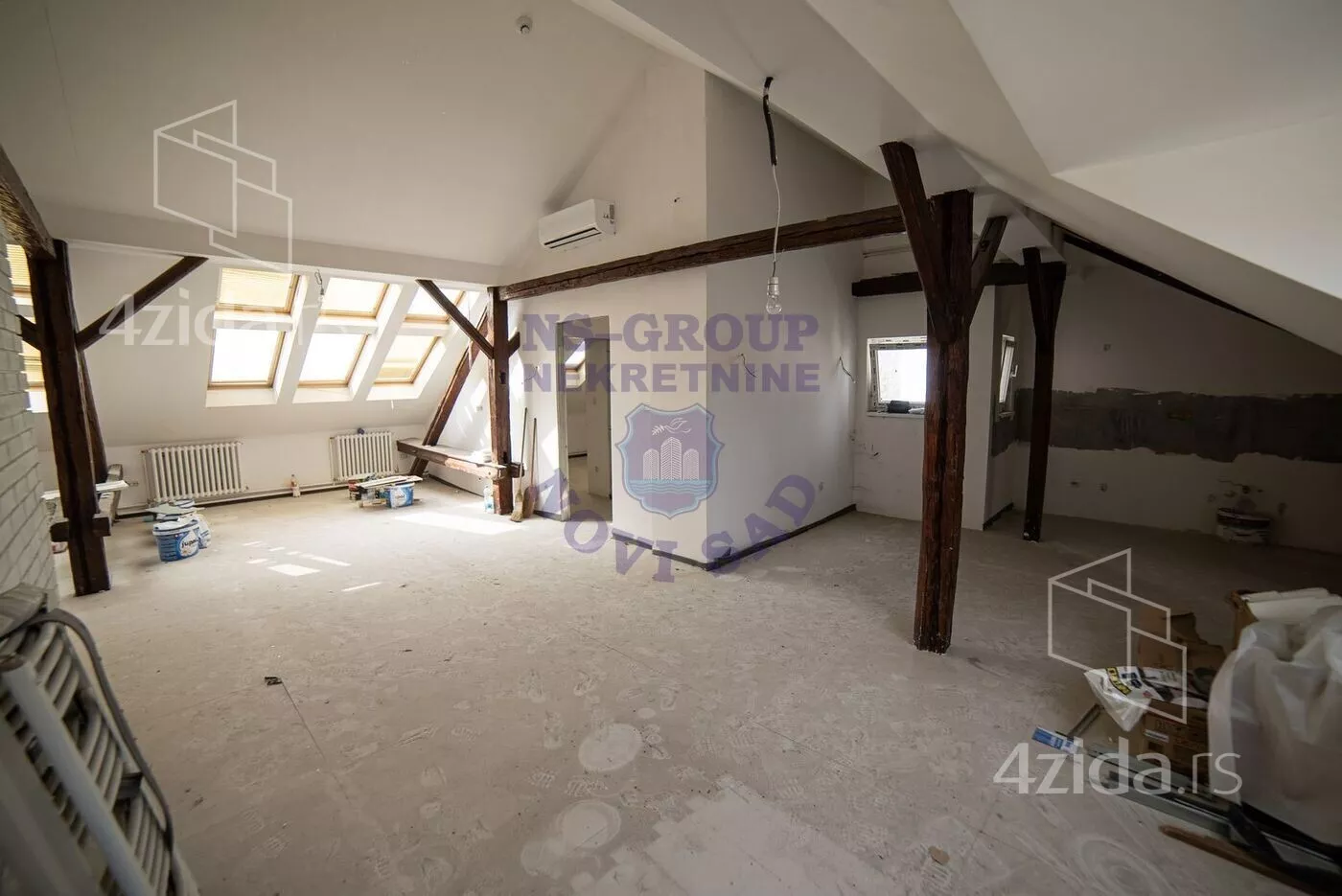 Četvorosoban stan | 4zida