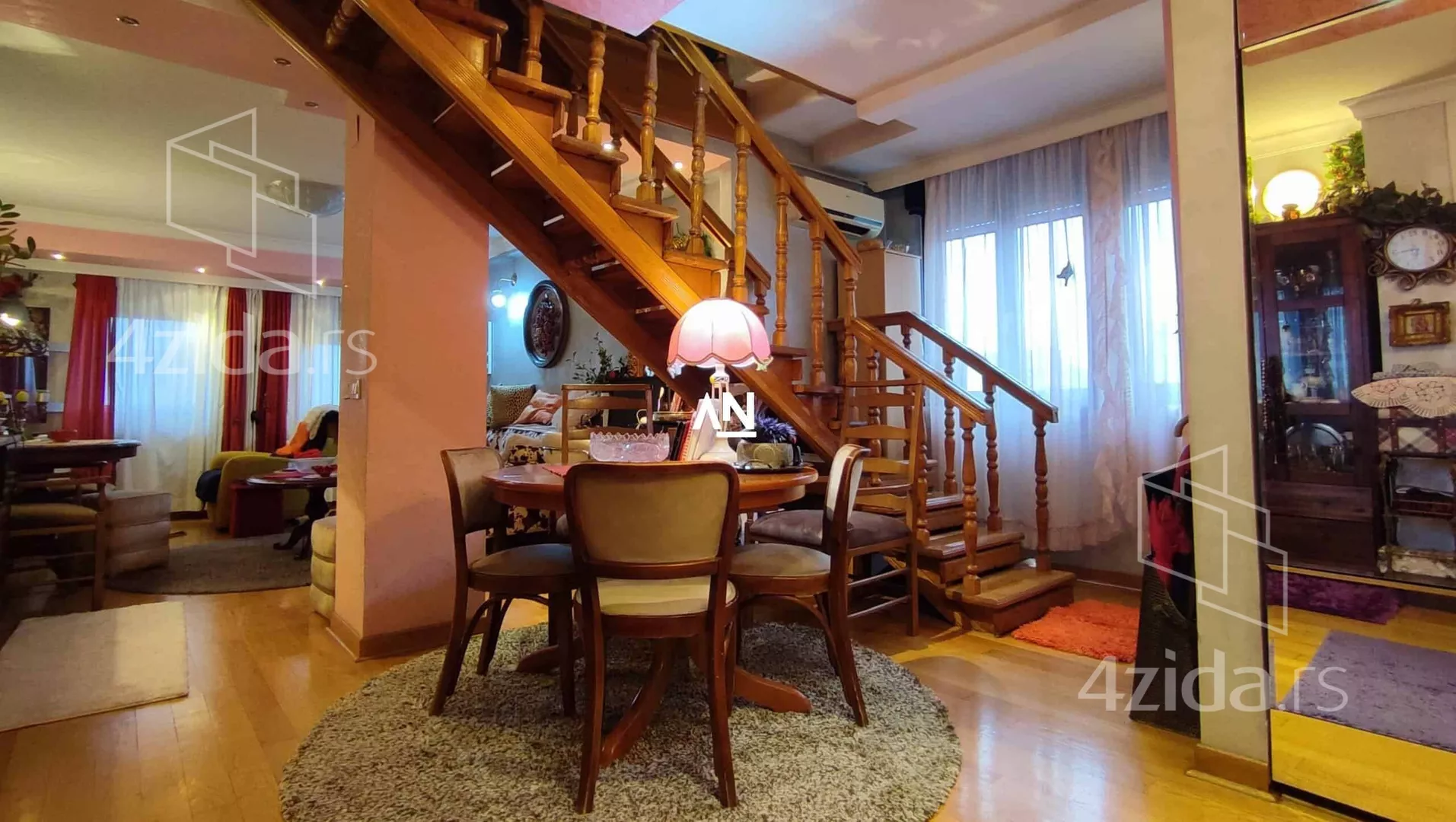 Petosoban stan | 4zida