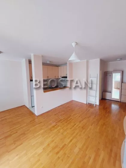 Miloja Zakica | 4zida.rs