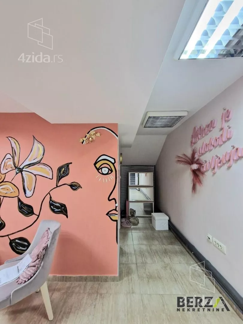 Poslovni prostor | 4zida