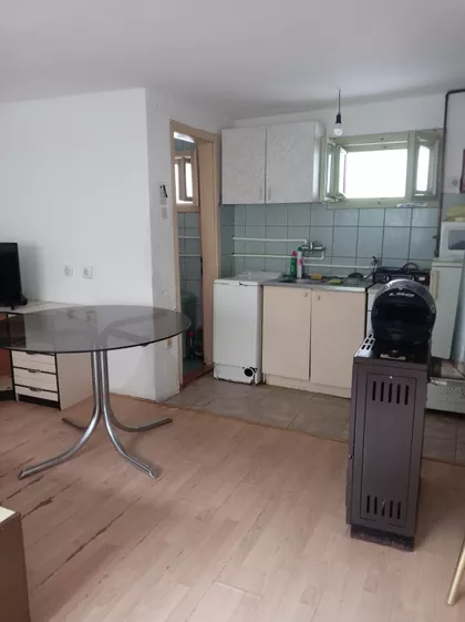 Vašarište | 4zida.rs