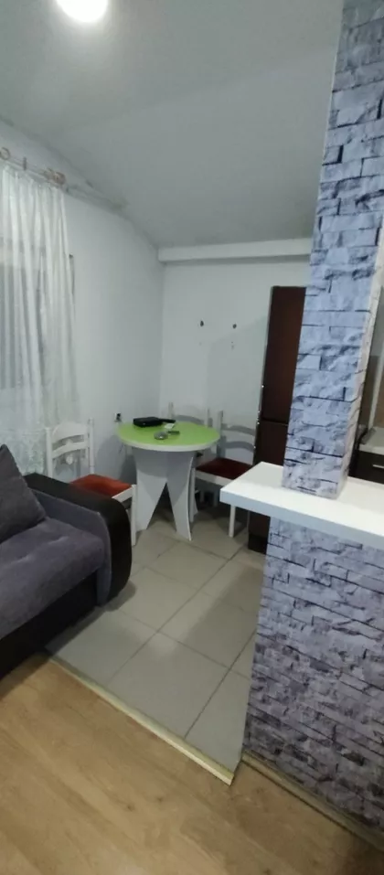 Željka MIhajlovića 81b | 4zida.rs