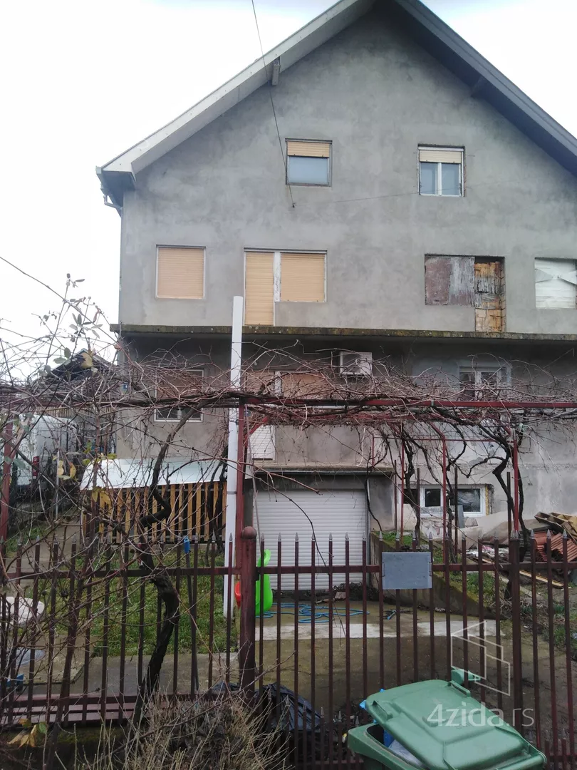2-etažna kuća | 4zida