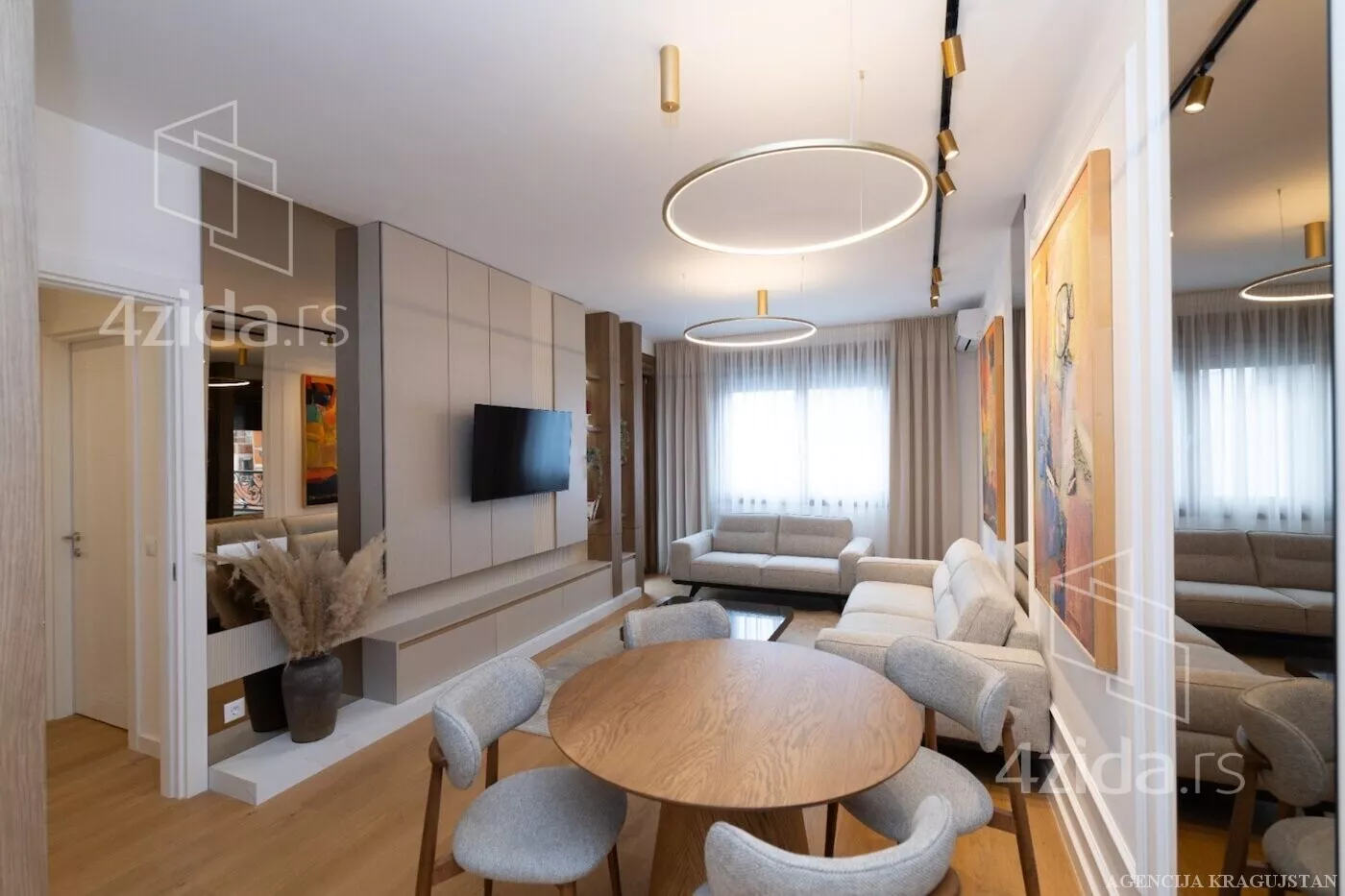 Dvoiposoban stan | 4zida