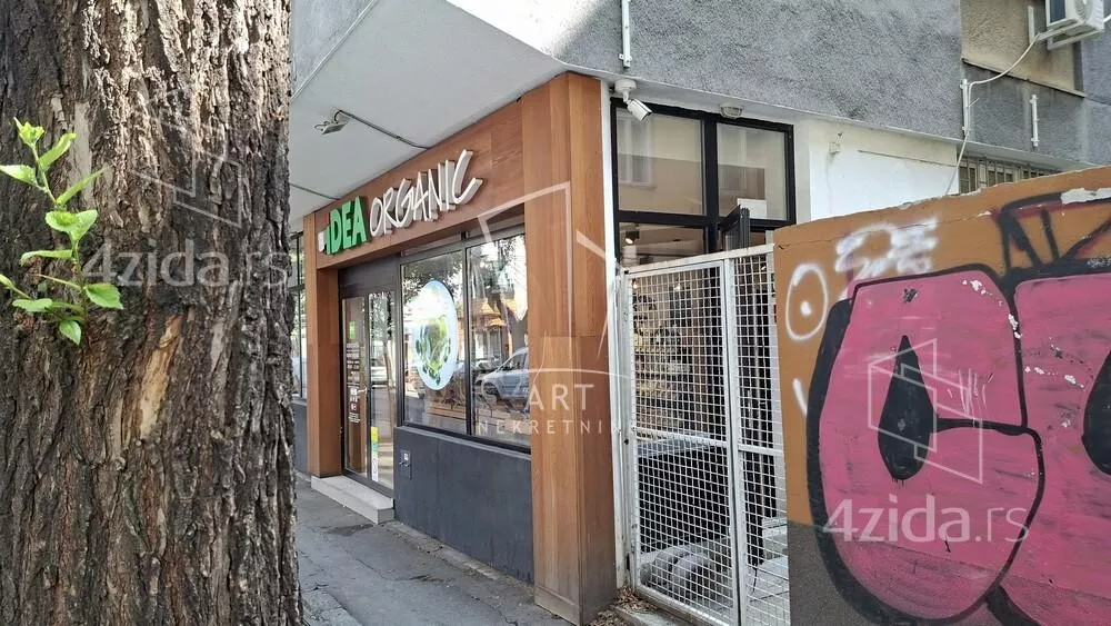 Lokal | 4zida