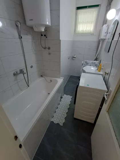 Velibora Markovića 13 | 4zida.rs