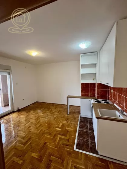 Adamovićevo Naselje | 4zida.rs