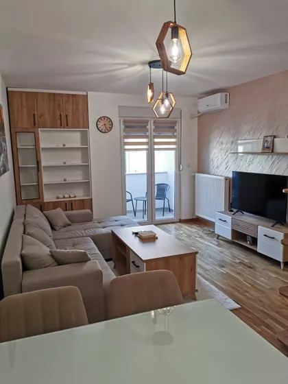 Veselin Misita 33 | 4zida.rs