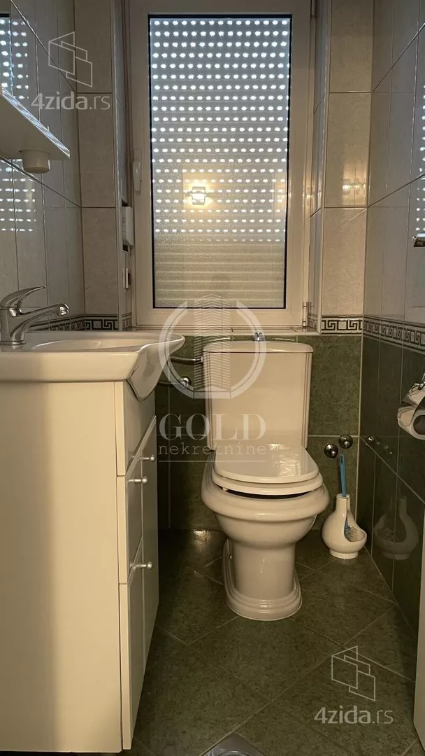 4-etažna kuća | 4zida