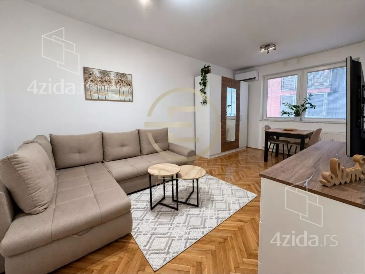 Garsonjera | 4zida