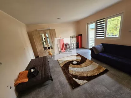 Trg Bratstva I Jedinstva | 4zida.rs