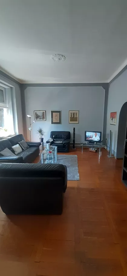 Kertvaroš | 4zida.rs