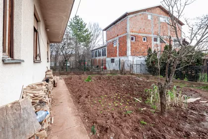 Donja Vrežina | 4zida.rs