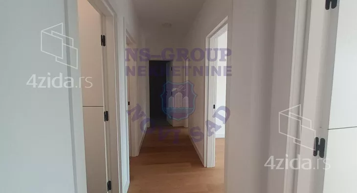 Petosoban stan | 4zida