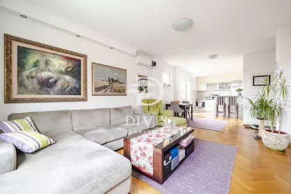 Šumatovačka bb | 4zida.rs