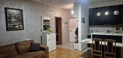 Antona Aškerca 44 | 4zida.rs