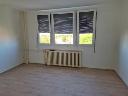 Kertvaroš | 4zida.rs