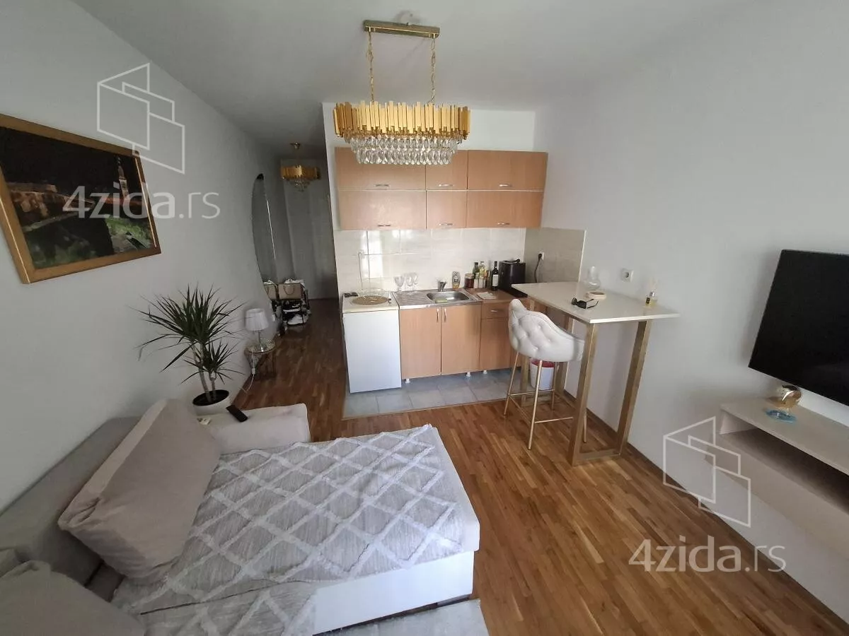 Garsonjera | 4zida