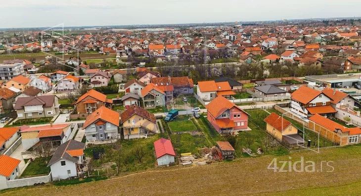 Građevinsko zemljište | 4zida