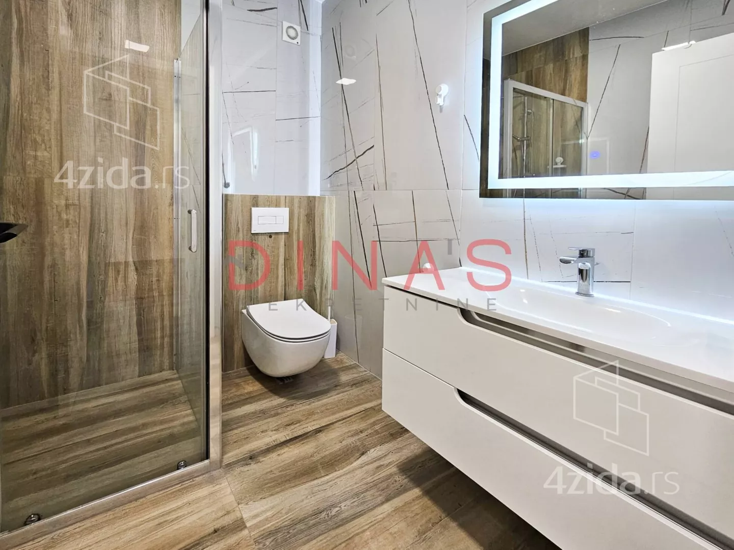 Četvorosoban stan | 4zida