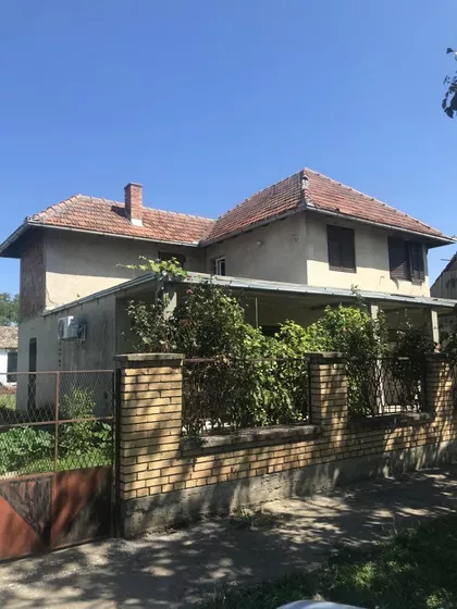 Debeljača | 4zida.rs
