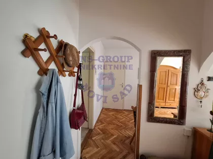 Podbara | 4zida.rs