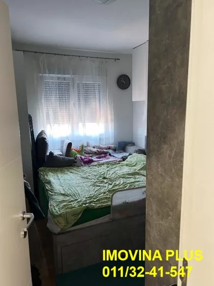 Univerzijade | 4zida.rs