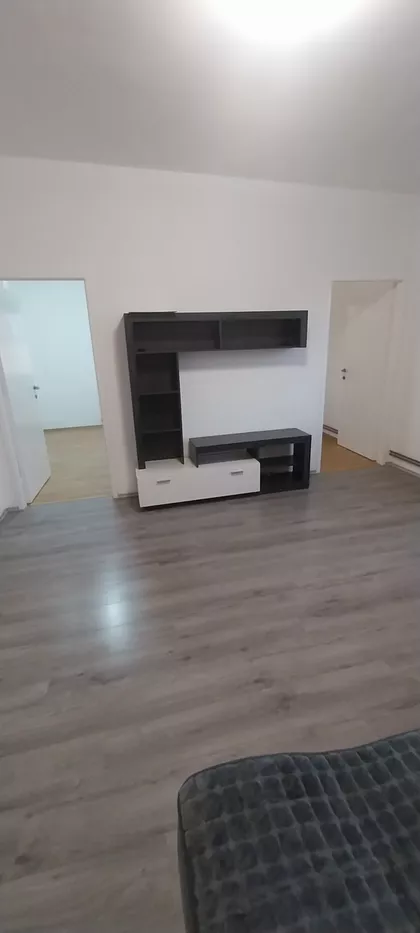 Paje Jovanovića 6 | 4zida.rs